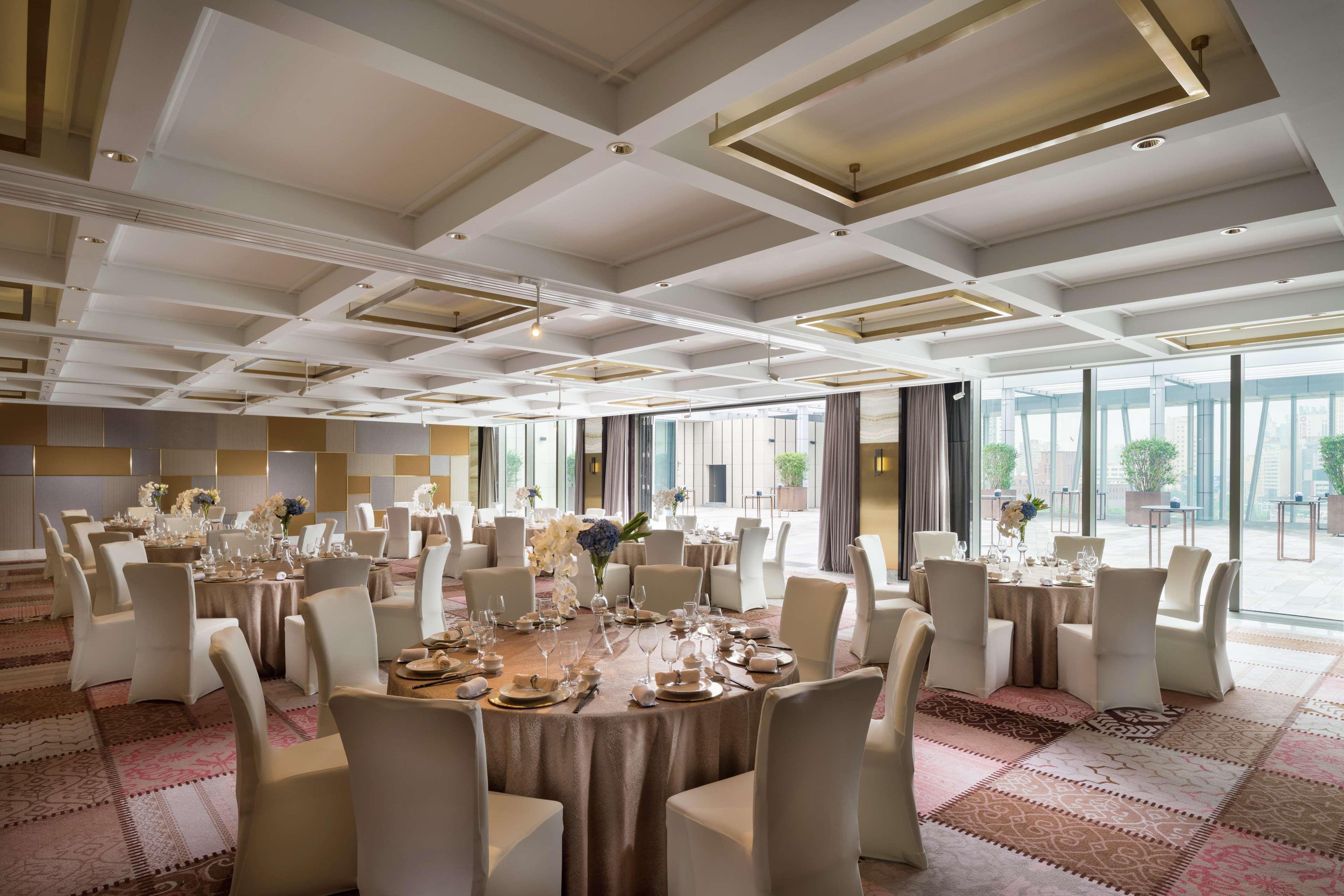 Hotel Conrad Shenyang Exterior foto